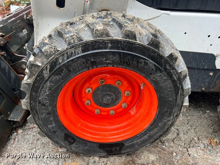 image for item KR9492 2018 Bobcat S570  skid steer loader