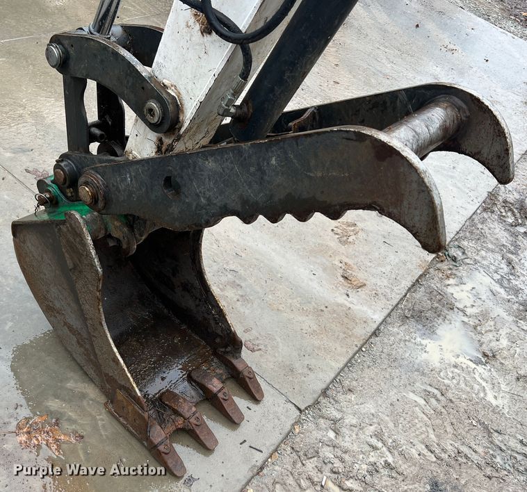 image for item KR9493 2019 Bobcat E42  mini excavator