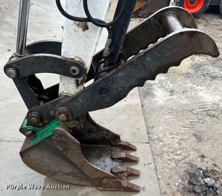 image for item KR9493 2019 Bobcat E42  mini excavator