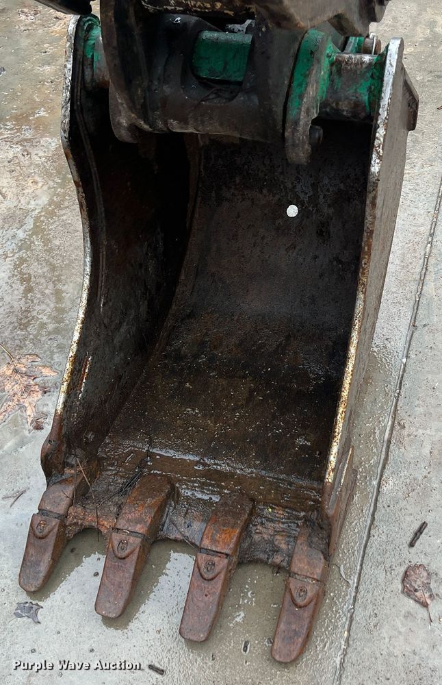 image for item KR9493 2019 Bobcat E42  mini excavator