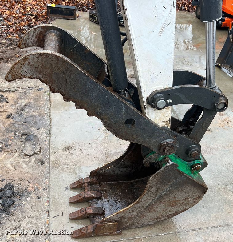 image for item KR9493 2019 Bobcat E42  mini excavator