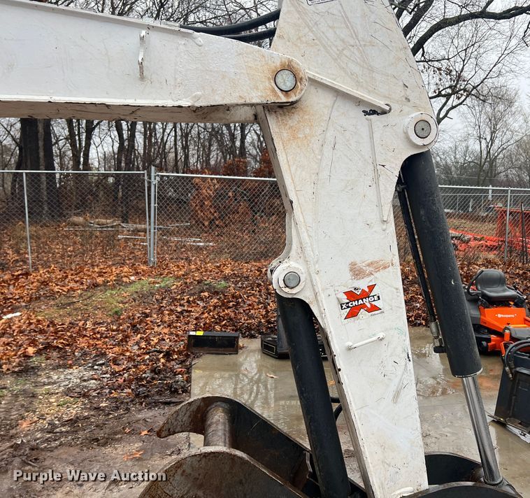 image for item KR9493 2019 Bobcat E42  mini excavator