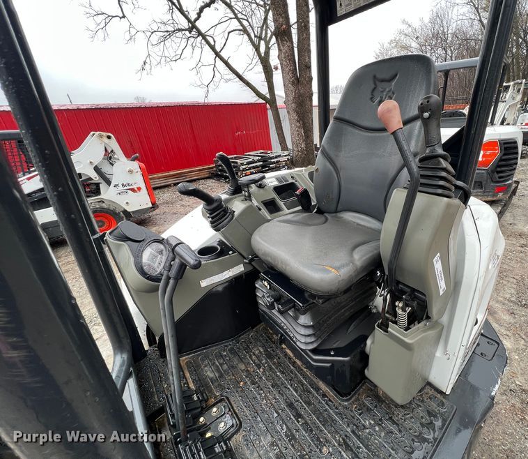 image for item KR9493 2019 Bobcat E42  mini excavator