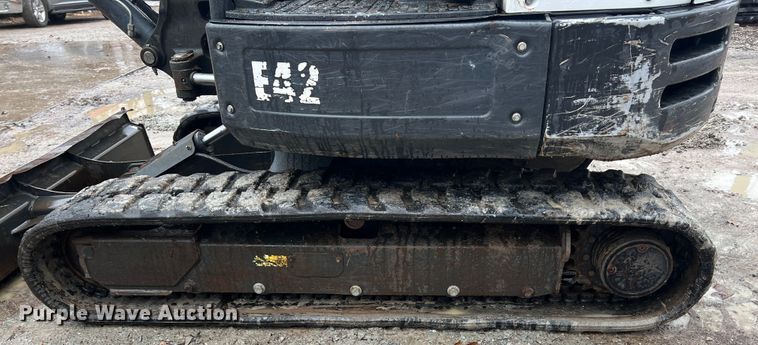 image for item KR9493 2019 Bobcat E42  mini excavator