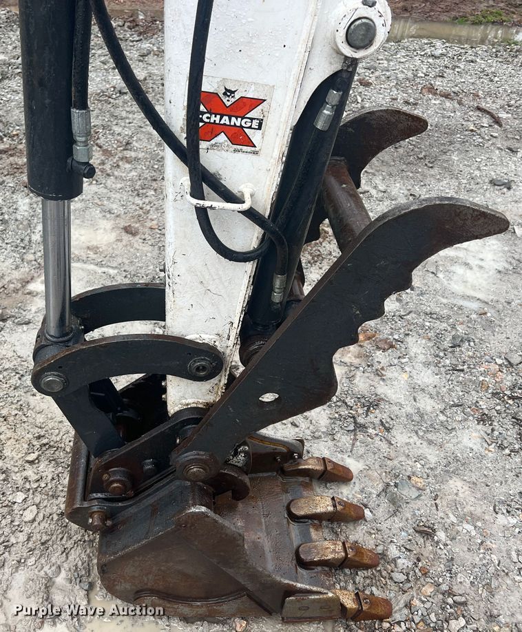image for item KR9494 2019 Bobcat E32I  mini excavator