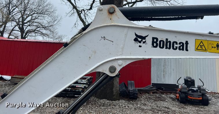 image for item KR9494 2019 Bobcat E32I  mini excavator