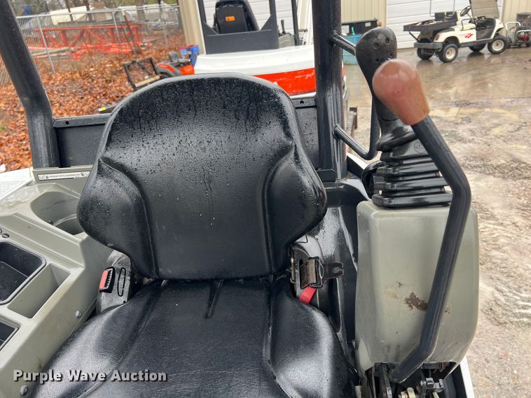 image for item KR9494 2019 Bobcat E32I  mini excavator