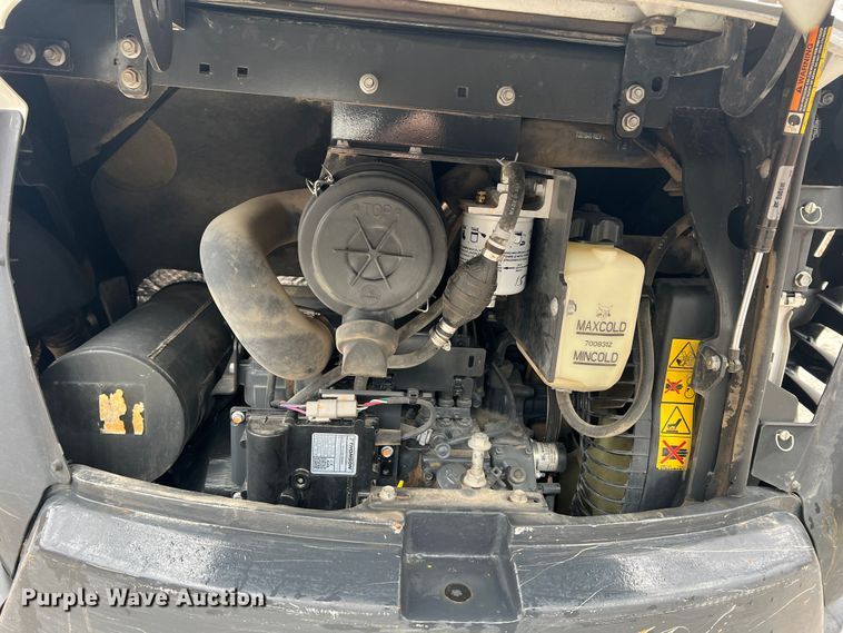 image for item KR9494 2019 Bobcat E32I  mini excavator