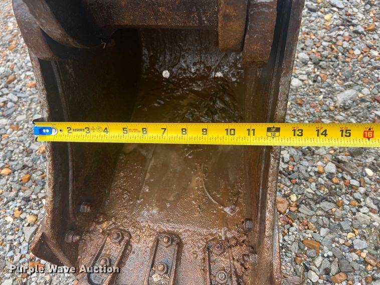 image for item KR9495 2019 Bobcat E26  mini excavator