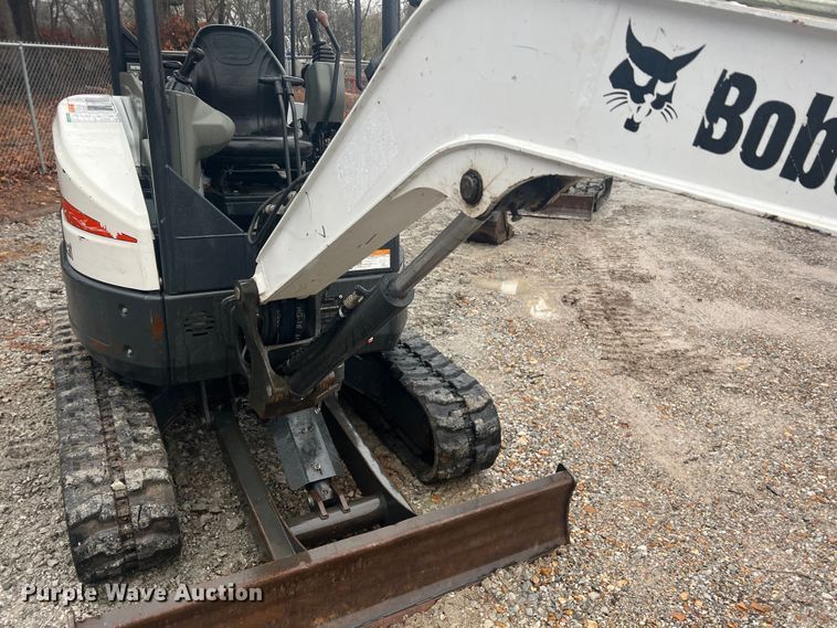 image for item KR9495 2019 Bobcat E26  mini excavator