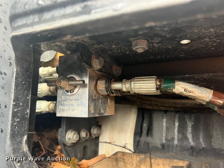 image for item KR9495 2019 Bobcat E26  mini excavator