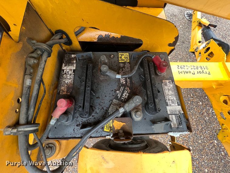 image for item KR9526 2012 Haulotte 4527A  boom lift