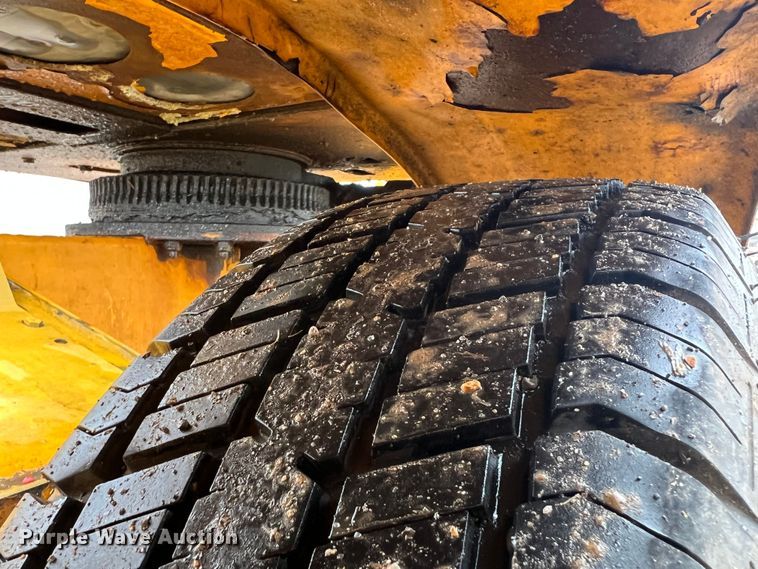 image for item KR9526 2012 Haulotte 4527A  boom lift