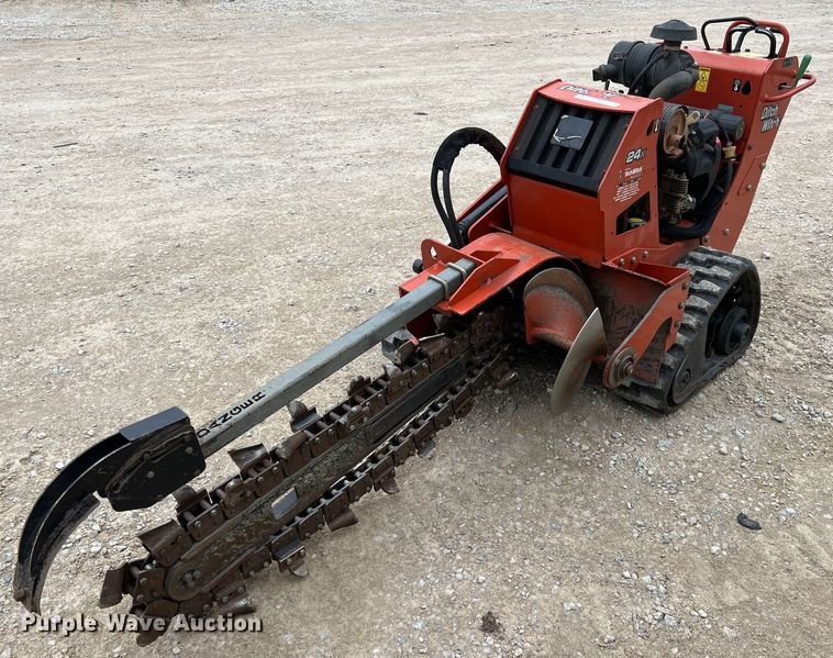 image for item KR9529 Ditch Witch C24X  trencher
