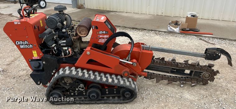 image for item KR9529 Ditch Witch C24X  trencher