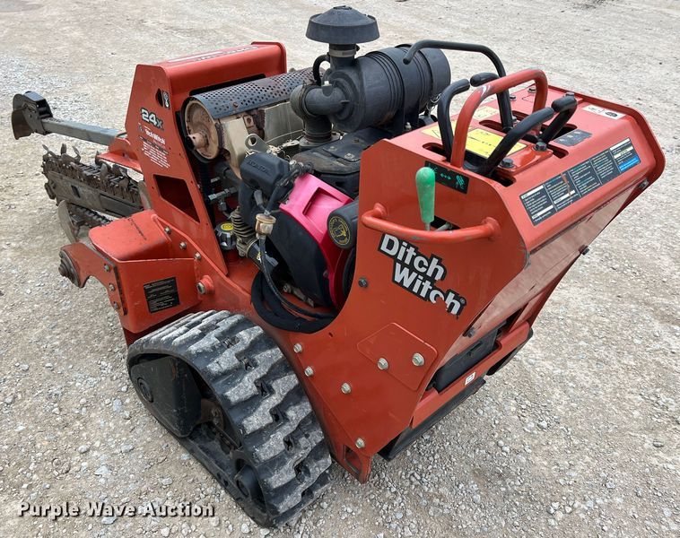 image for item KR9529 Ditch Witch C24X  trencher