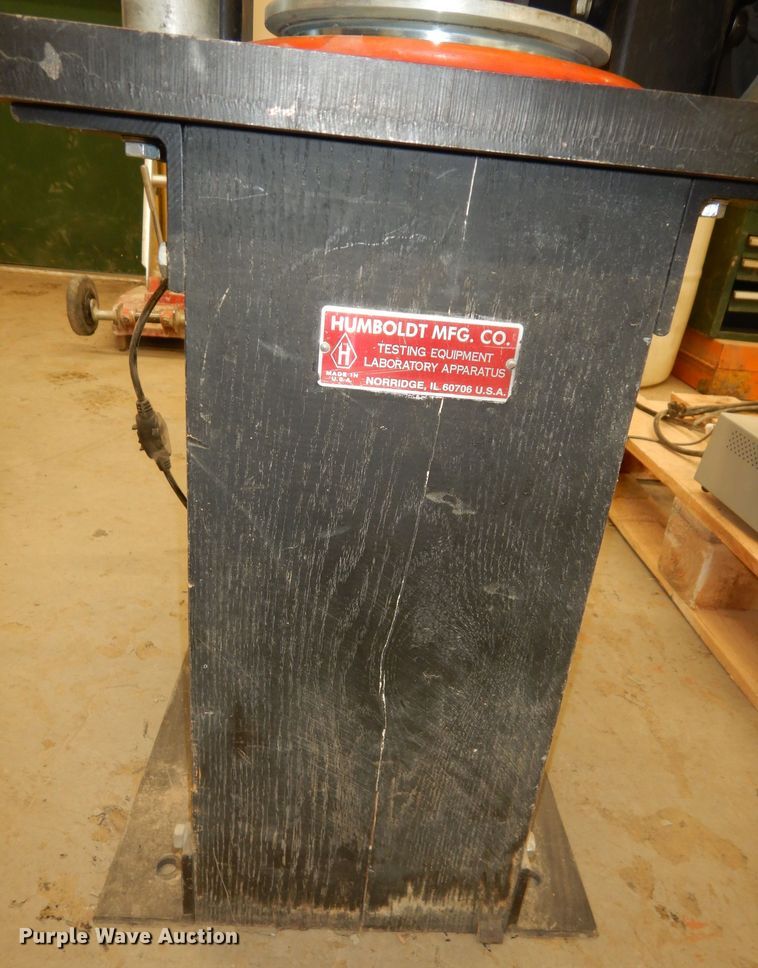 image for item KS9365 Humboldt Marshall  asphalt testing compactor