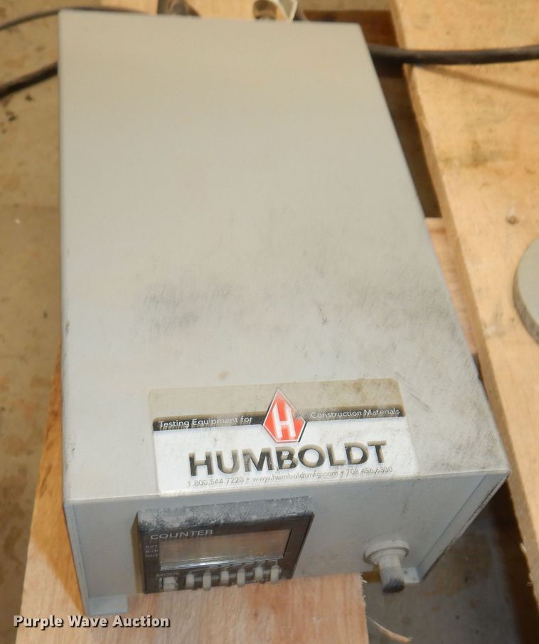 image for item KS9365 Humboldt Marshall  asphalt testing compactor