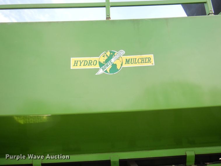 image for item KU9848 1999 Peterbilt 378  hydroseeder truck