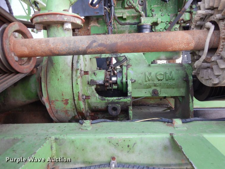 image for item KU9848 1999 Peterbilt 378  hydroseeder truck