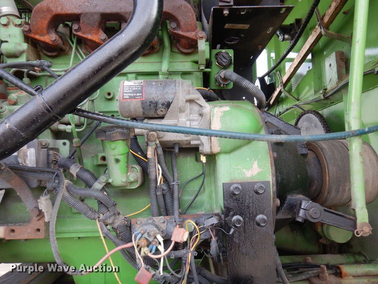 image for item KU9848 1999 Peterbilt 378  hydroseeder truck