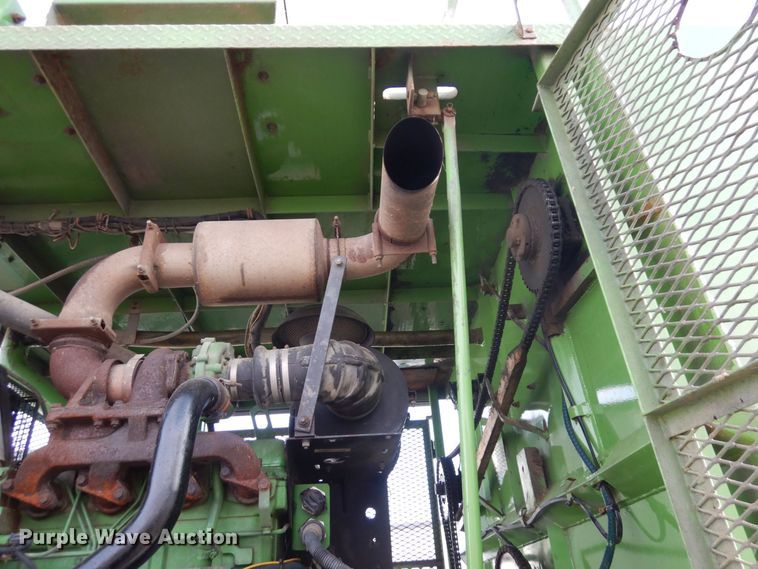 image for item KU9848 1999 Peterbilt 378  hydroseeder truck