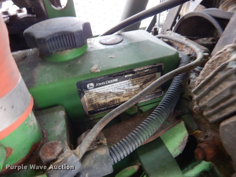 image for item KU9848 1999 Peterbilt 378  hydroseeder truck