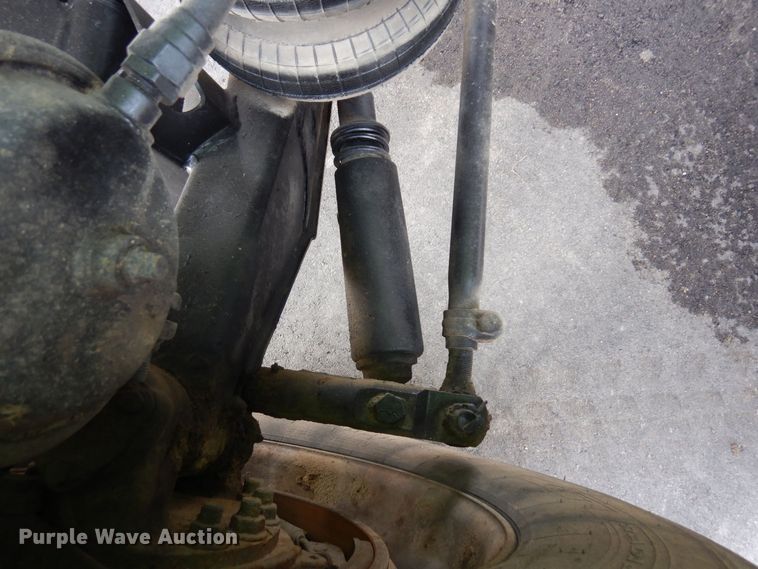 image for item KU9848 1999 Peterbilt 378  hydroseeder truck