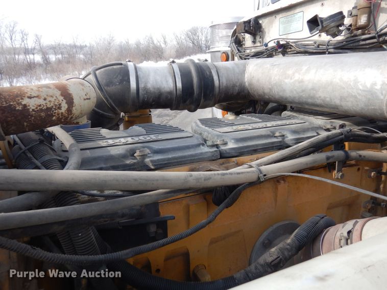 image for item KU9848 1999 Peterbilt 378  hydroseeder truck