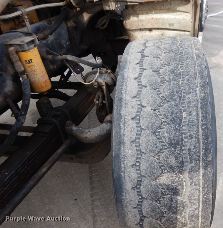 image for item KU9848 1999 Peterbilt 378  hydroseeder truck