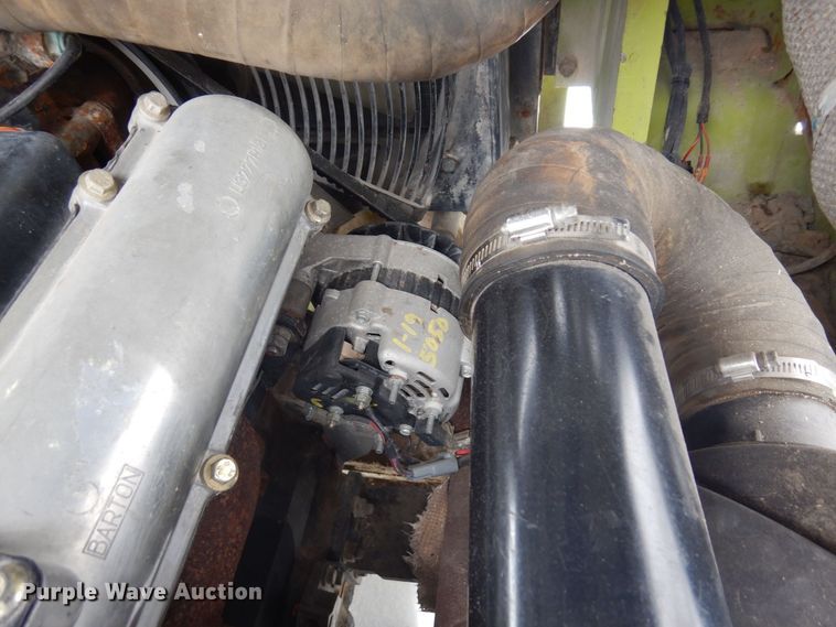 image for item KU9851 Clark CMP450D  forklift