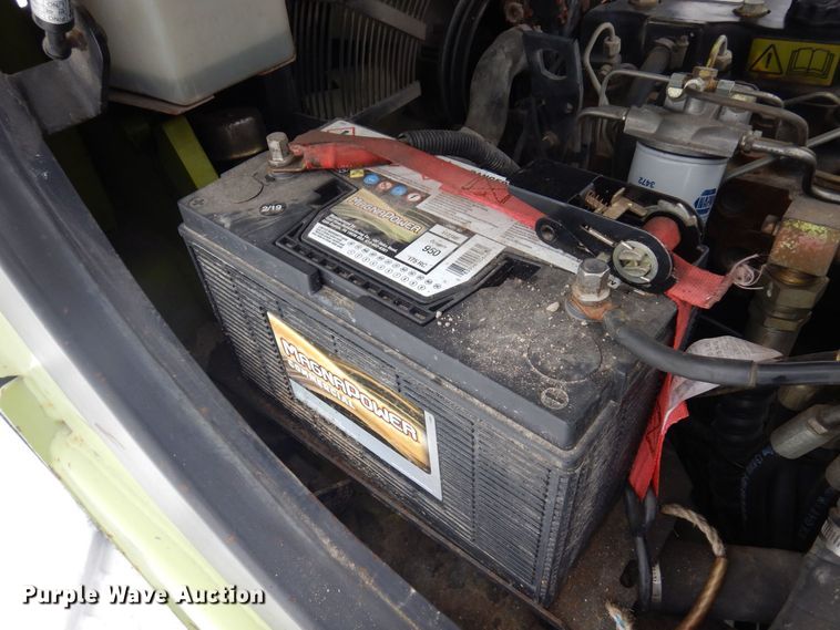 image for item KU9851 Clark CMP450D  forklift