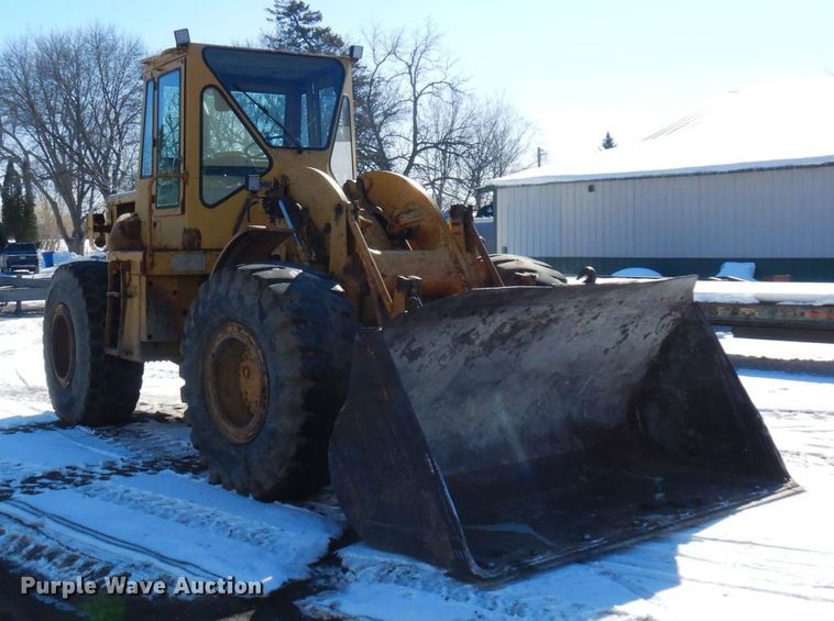 image for item KU9852 1969 Caterpillar 950  wheel loader