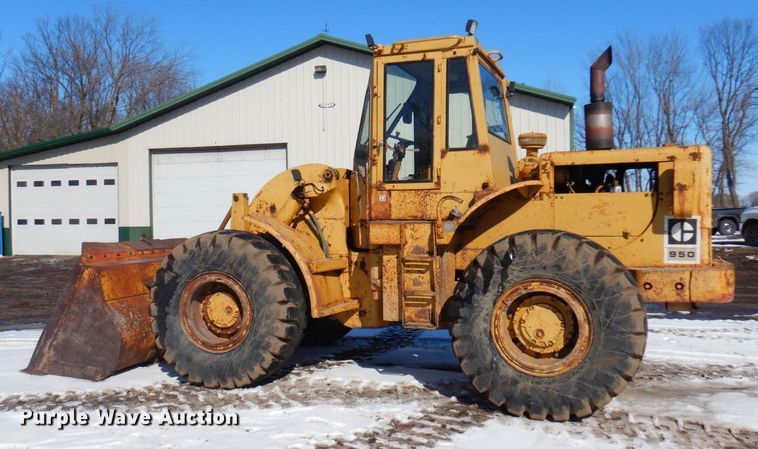 image for item KU9852 1969 Caterpillar 950  wheel loader