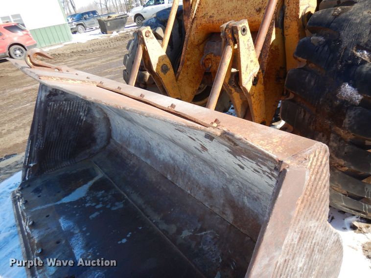 image for item KU9852 1969 Caterpillar 950  wheel loader