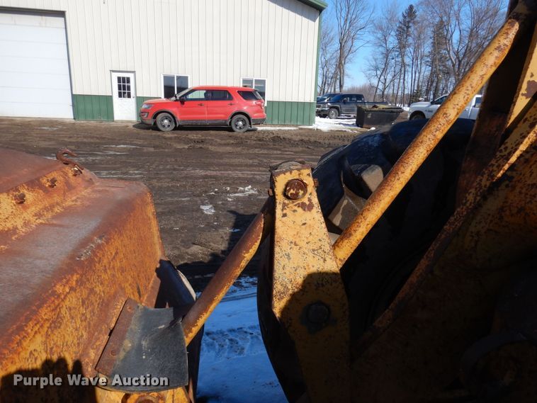 image for item KU9852 1969 Caterpillar 950  wheel loader