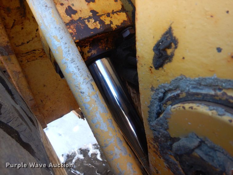 image for item KU9852 1969 Caterpillar 950  wheel loader