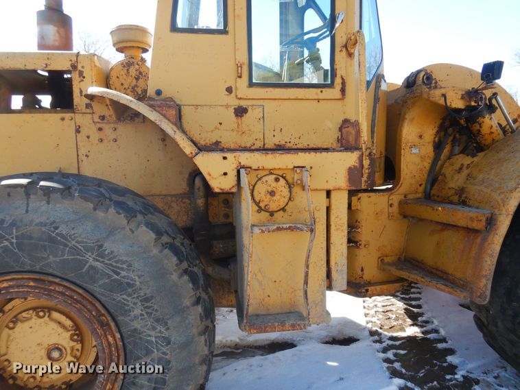 image for item KU9852 1969 Caterpillar 950  wheel loader