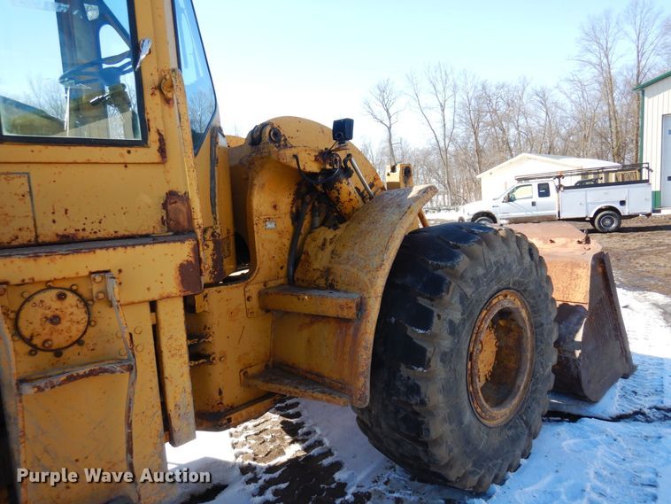 image for item KU9852 1969 Caterpillar 950  wheel loader