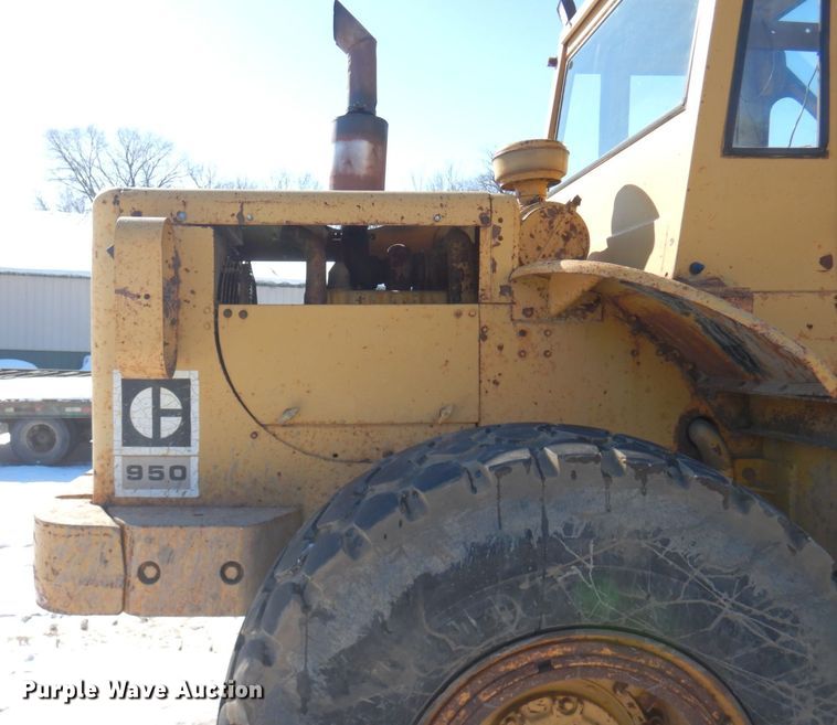image for item KU9852 1969 Caterpillar 950  wheel loader