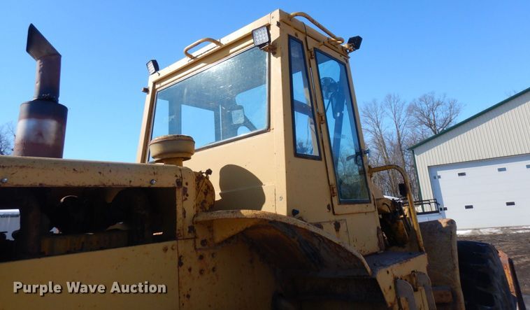 image for item KU9852 1969 Caterpillar 950  wheel loader