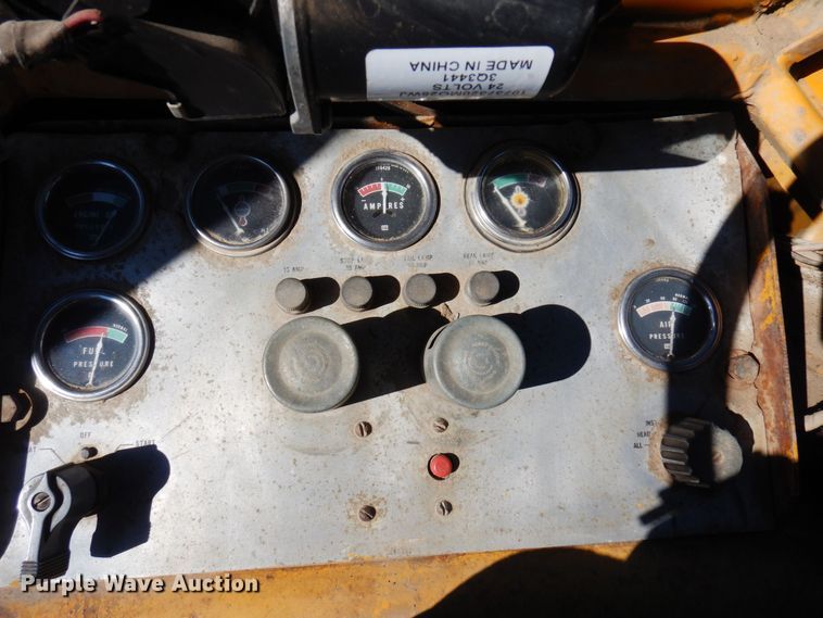 image for item KU9852 1969 Caterpillar 950  wheel loader