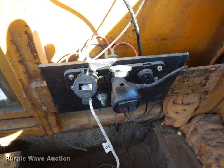 image for item KU9852 1969 Caterpillar 950  wheel loader