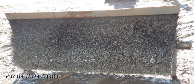 image for item KU9854 CID  89" W skid steer broom