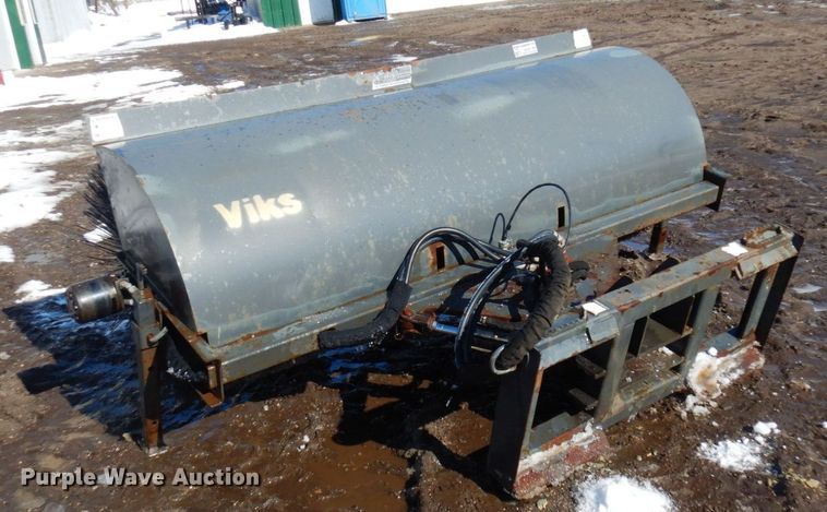 image for item KU9854 CID  89" W skid steer broom