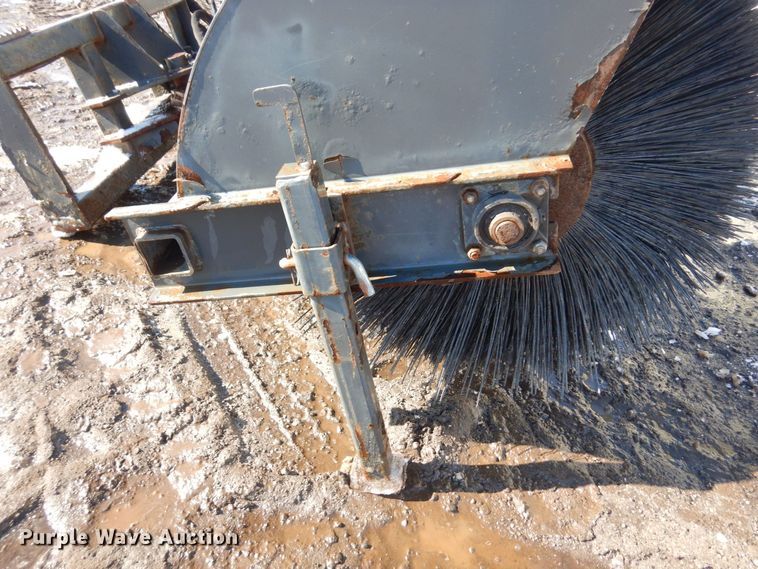 image for item KU9854 CID  89" W skid steer broom