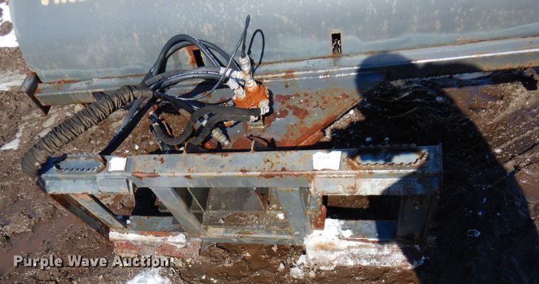 image for item KU9854 CID  89" W skid steer broom