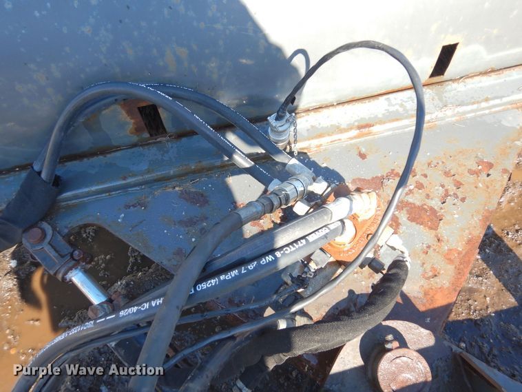 image for item KU9854 CID  89" W skid steer broom