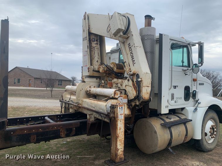 image for item KV9650 1998 International 9100  crane truck