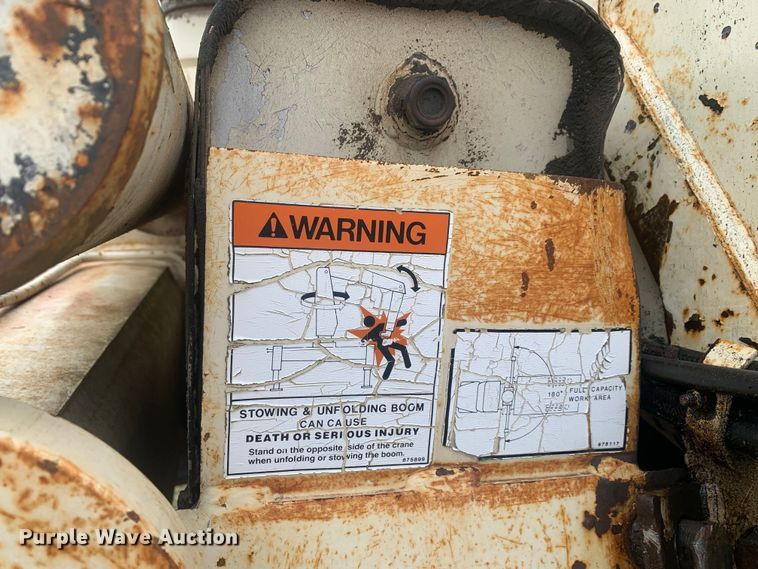 image for item KV9650 1998 International 9100  crane truck